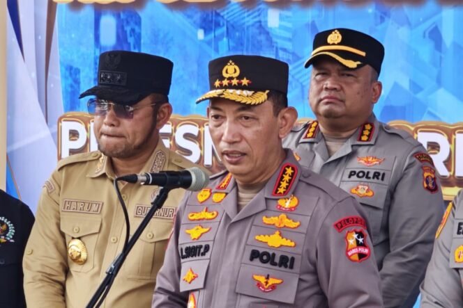 
					Terobosan! Kapolri Setuju Sipil Bisa Jabat Posisi di Polri, Pigai: Selama Ini 4.351 Polisi di Luar Struktur