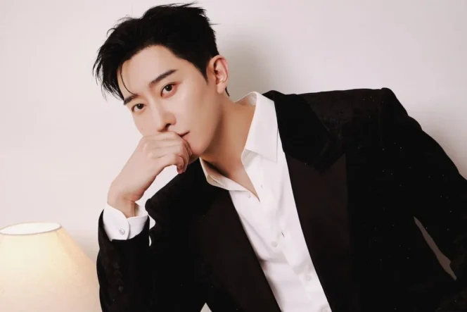 
					Zhoumi Super Junior-M Ditunjuk sebagai CEO Perusahaan Gabungan SM-TME