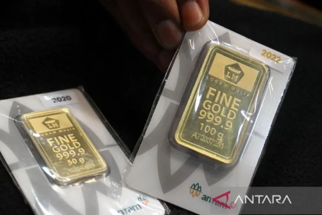 
					Harga Emas Antam Anjlok Rp48.000 Menjadi Rp2,670 Juta per Gram pada Sabtu