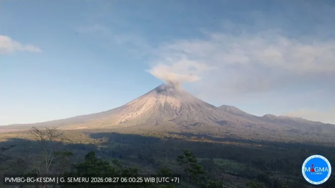
					Gunung Semeru Alami 21 Kali Gempa Letusan dalam Enam Jam, Status Siaga