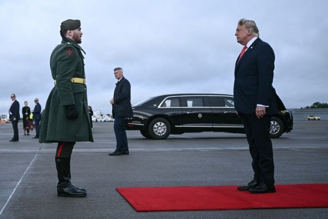 
					(AFP/BRENDAN SMIALOWSKI)