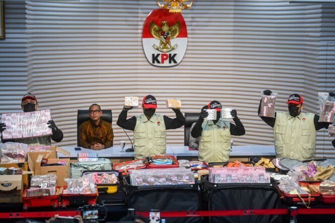 
					(ANTARA FOTO/Rivan Awal Lingga)