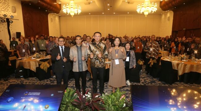 (DOK. ICT)