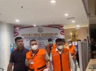 (Annisa Firdausi)
